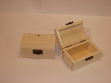 DRVENA KUTIJA 9x6x4cm